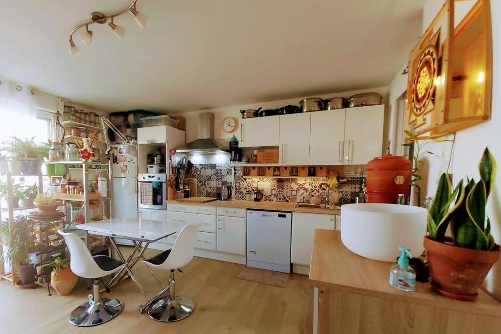 T2 Cosy A La Plage, Terrasse Vue Sur Et Parking Privatif Apartment Narbonne